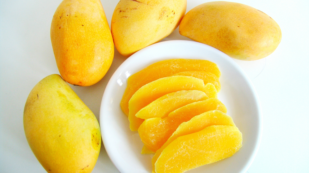 Known around the world, Cebu’s dried mangoes are among the island’s most famous delicacies. Made from locally grown mangoes and carefully dried to preserve their natural sweetness and chewy texture, they offer a rich tropical flavor loved by travelers and locals alike. Dried mangoes remain one of Cebu’s most popular treats and a signature taste of the island.