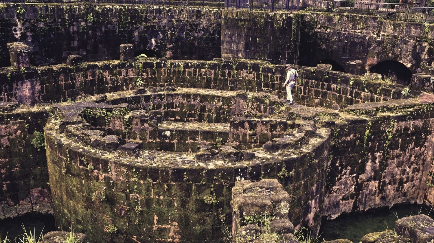 Intramuros