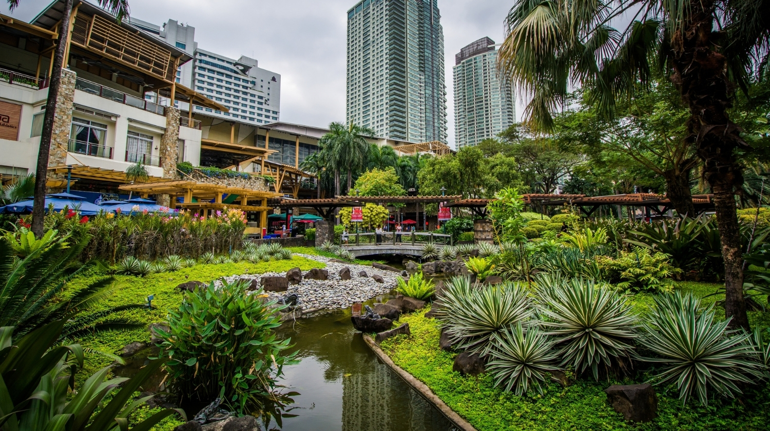 Makati Weekend Markets